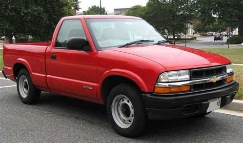 Used Chevrolet S-10 Near You. . Chevy s10 craigslist